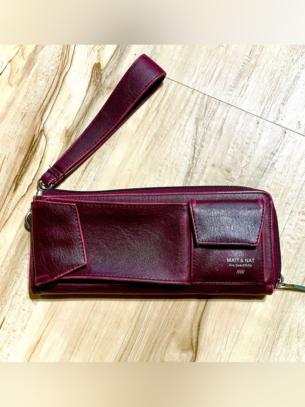 Matt & Nat Burgundy Leather Wristlet Wallet with Detachable Strap